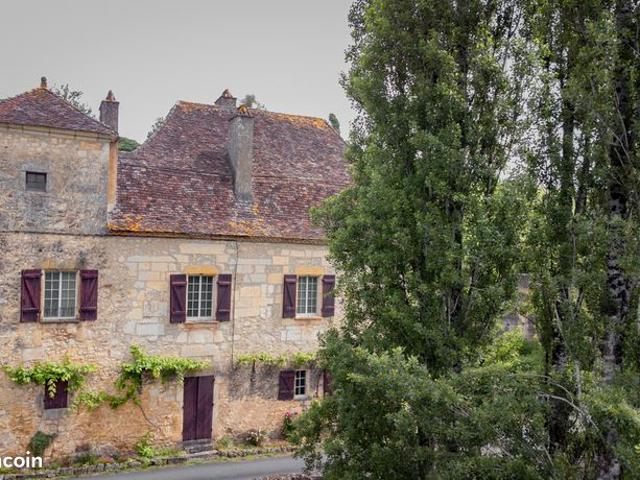Propriété 9 pièces 200 m²