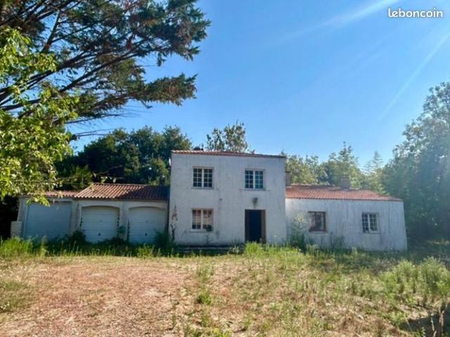 Propriété 9 pièces 200 m²