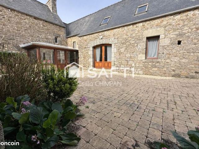 Propriété 9 pièces 200 m²