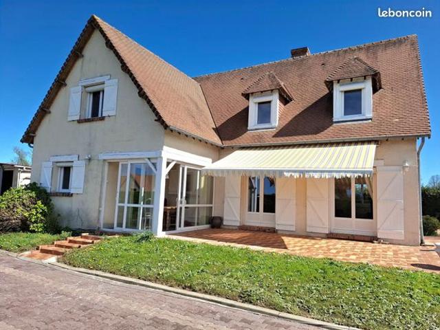 Propriété 9 pièces 200 m²
