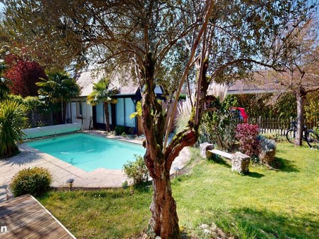 Propriété 9 pièces 201 m²