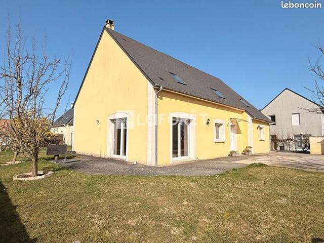 Propriété 9 pièces 201 m²