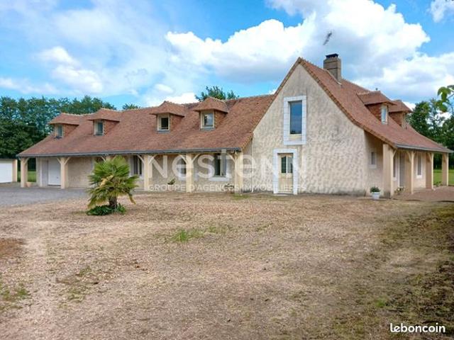 Propriété 9 pièces 202 m²
