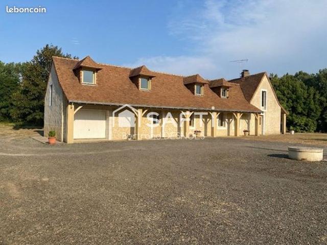 Propriété 9 pièces 202 m²