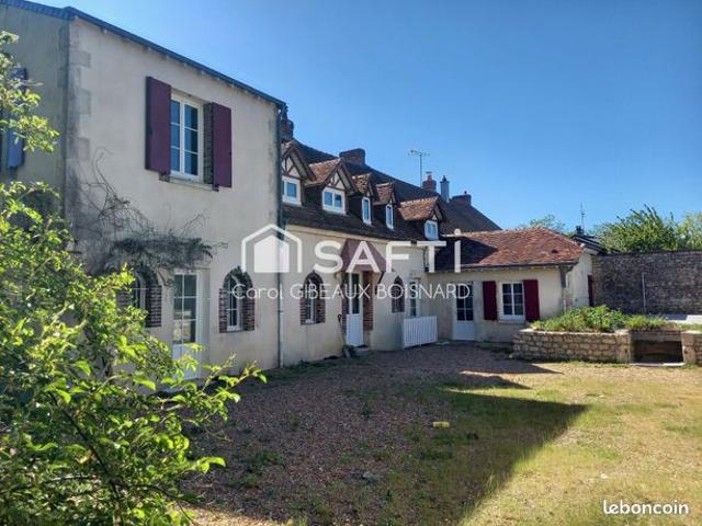 Propriété 9 pièces 214 m²