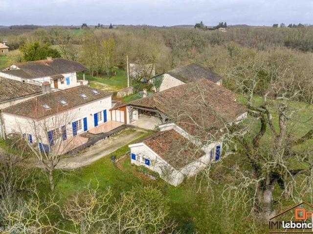 Propriété 9 pièces 215 m²