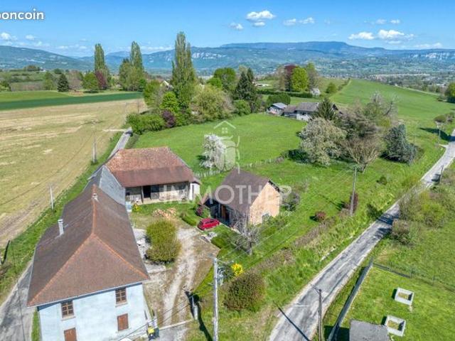 Propriété 9 pièces 215 m²