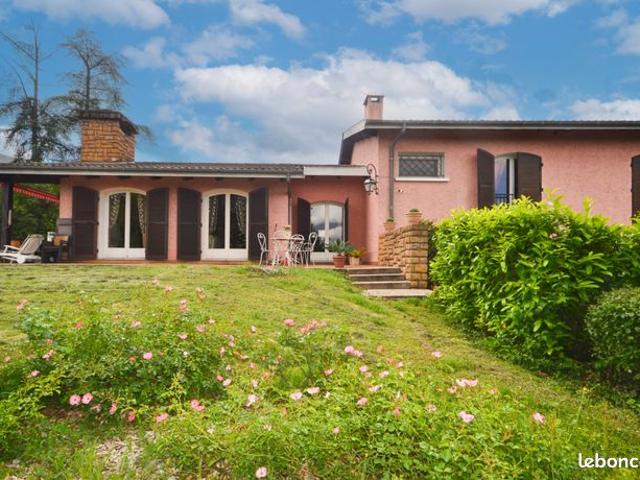 Propriété 9 pièces 215 m²