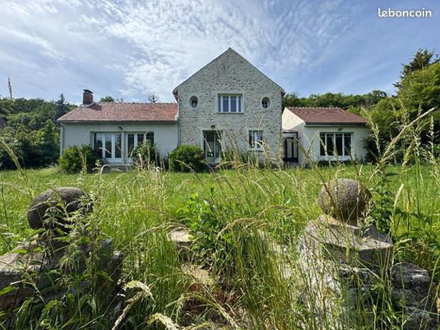Propriété 9 pièces 217 m²