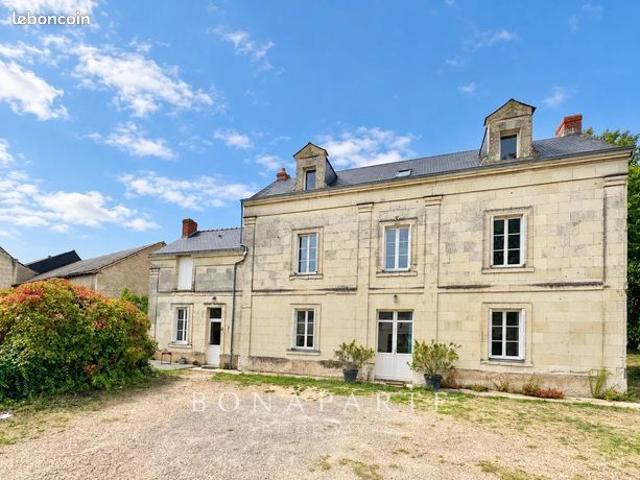 Propriété 9 pièces 217 m²