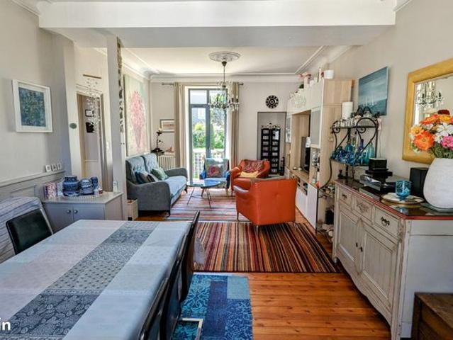 Propriété 9 pièces 218 m²
