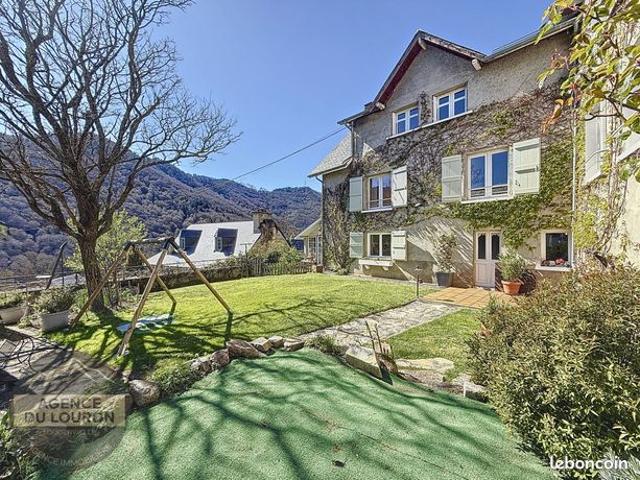 Propriété 9 pièces 218 m²