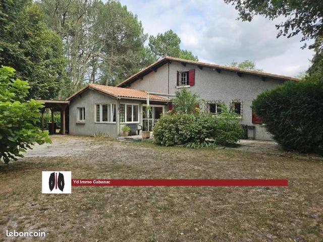 Propriété 9 pièces 210 m²