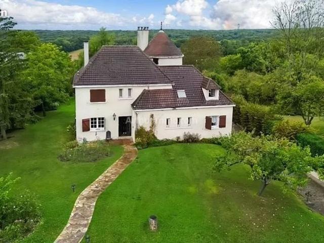 Propriété 9 pièces 210 m²
