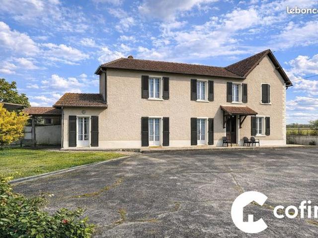 Propriété 9 pièces 210 m²