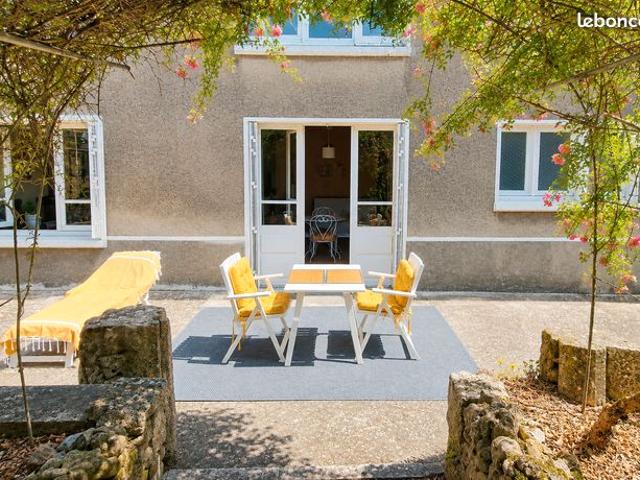 Propriété 9 pièces 211 m²