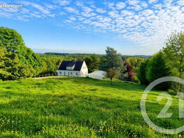 Propriété 9 pièces 212 m²