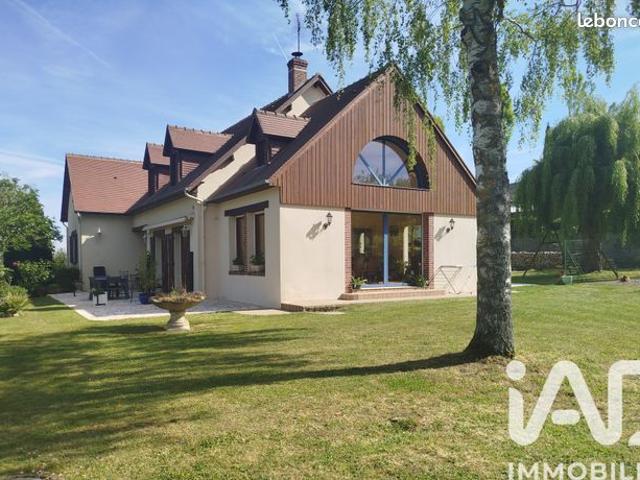Propriété 9 pièces 225 m²