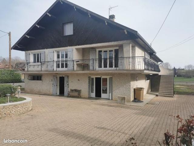 Propriété 9 pièces 225 m²