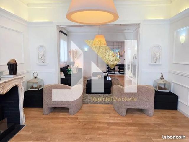 Propriété 9 pièces 225 m²