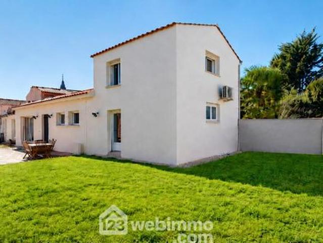 Propriété 9 pièces 226 m²