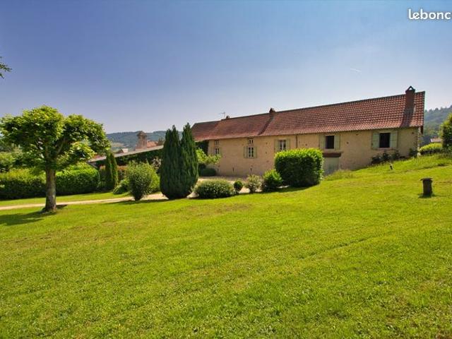 Propriété 9 pièces 227 m²