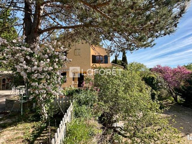 Propriété 9 pièces 227 m²