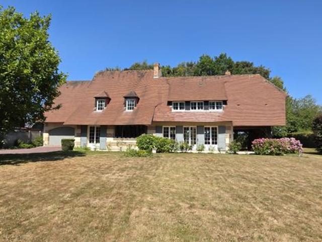 Propriété 9 pièces 228 m²