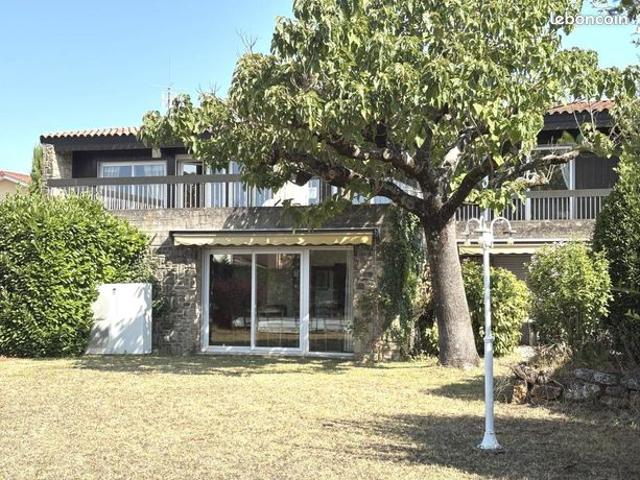 Propriété 9 pièces 229 m²