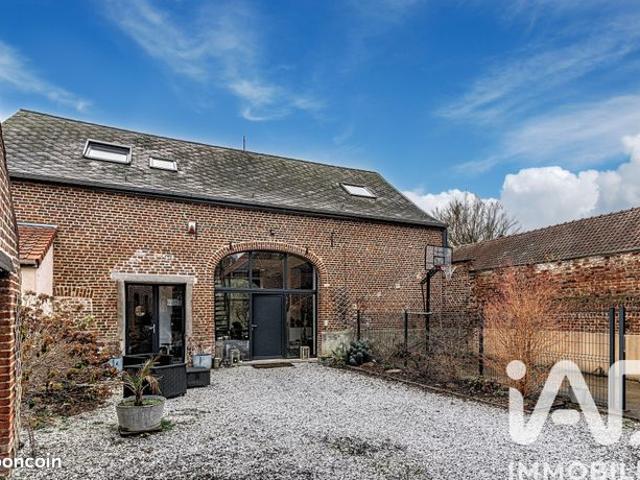 Propriété 9 pièces 220 m²