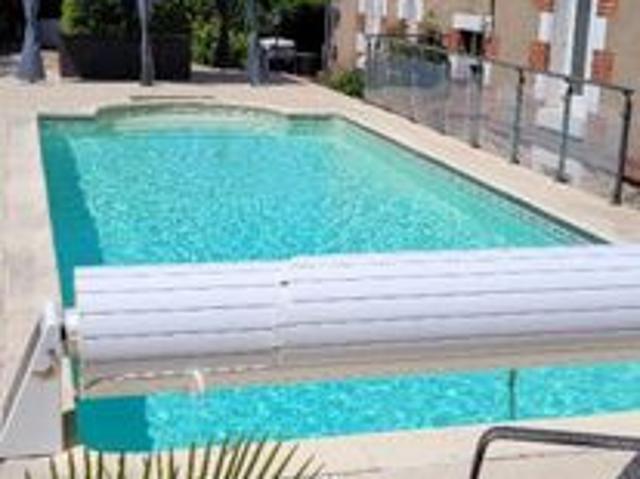 Propriété 9 pièces 221 m²