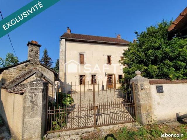 Propriété 9 pièces 221 m²