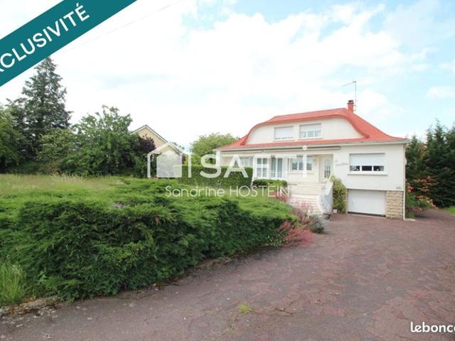 Propriété 9 pièces 223 m²