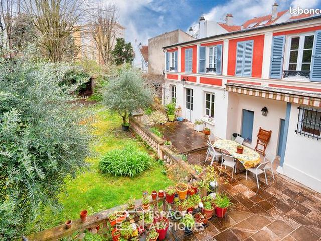 Propriété 9 pièces 223 m²