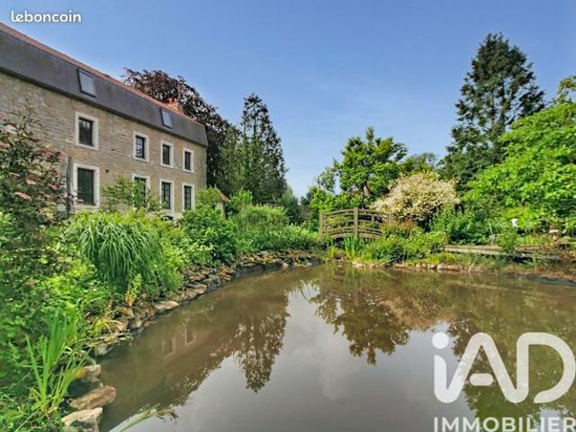 Propriété 9 pièces 235 m²