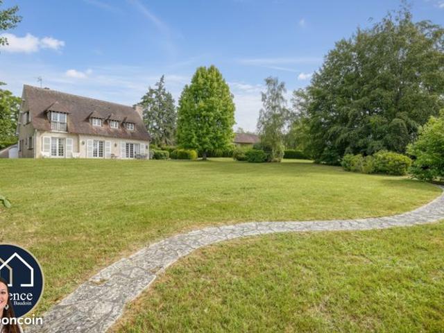Propriété 9 pièces 230 m²