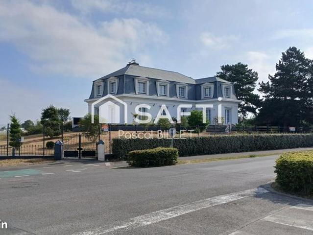 Propriété 9 pièces 230 m²