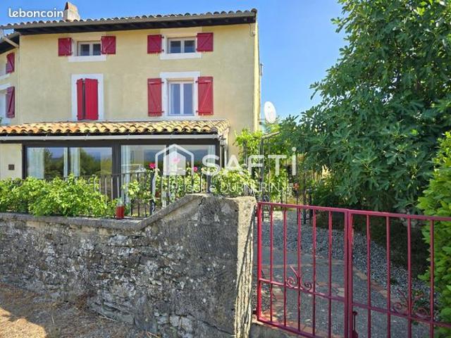 Propriété 9 pièces 230 m²