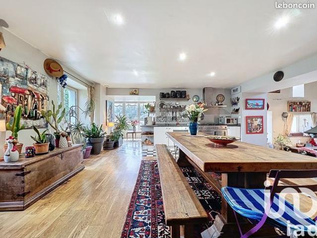 Propriété 9 pièces 230 m²