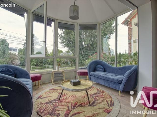 Propriété 9 pièces 232 m²