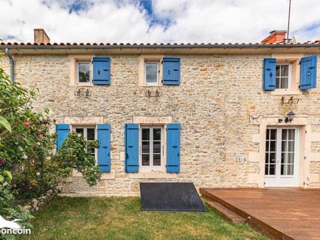 Propriété 9 pièces 245 m²
