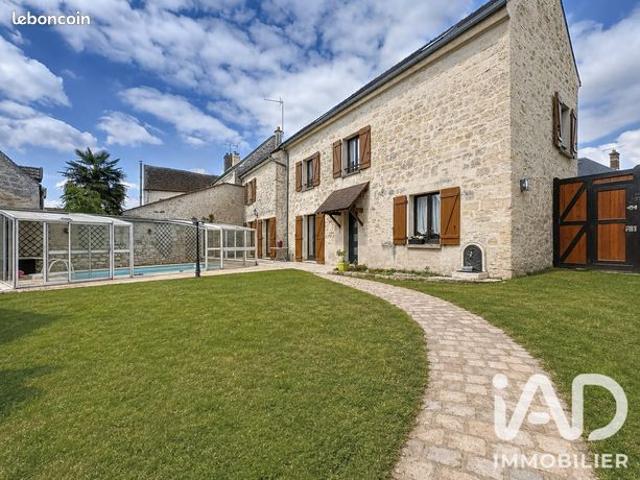 Propriété 9 pièces 246 m²