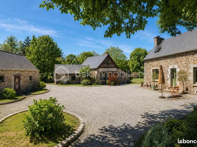 Propriété 9 pièces 248 m²