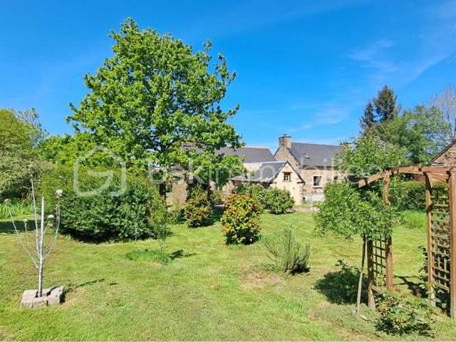 Propriété 9 pièces 248 m²