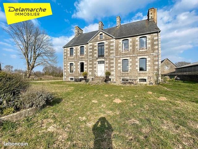 Propriété 9 pièces 249 m²
