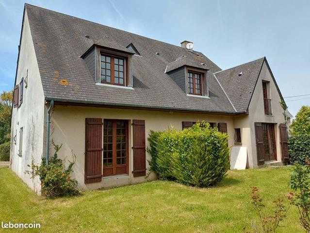 Propriété 9 pièces 240 m²