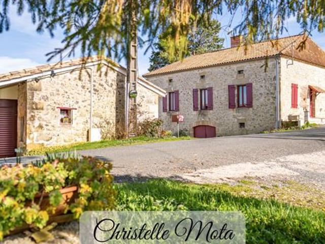 Propriété 9 pièces 241 m²
