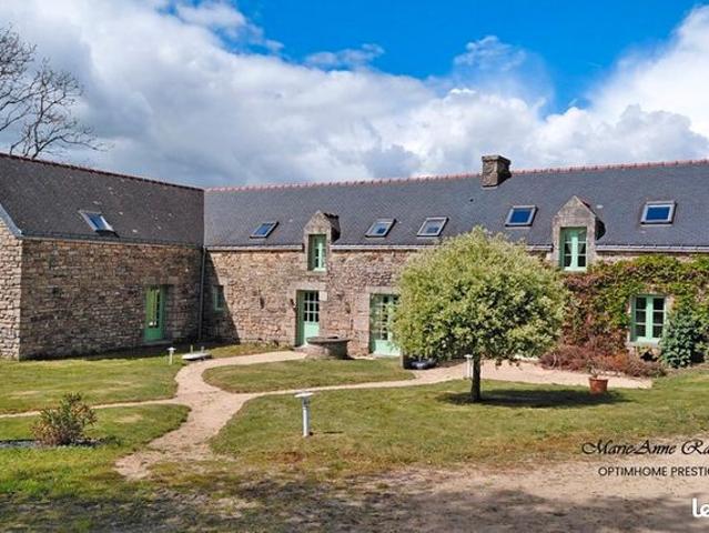 Propriété 9 pièces 255 m²