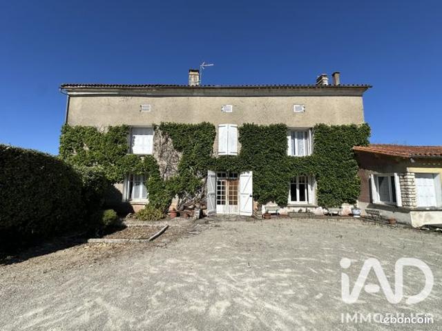 Propriété 9 pièces 259 m²