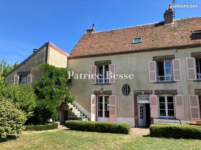 Propriété 9 pièces 250 m²